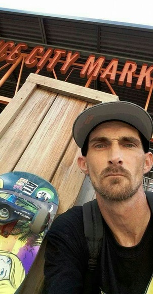 Meet your Posher, Kevin - Picture 5 of 8